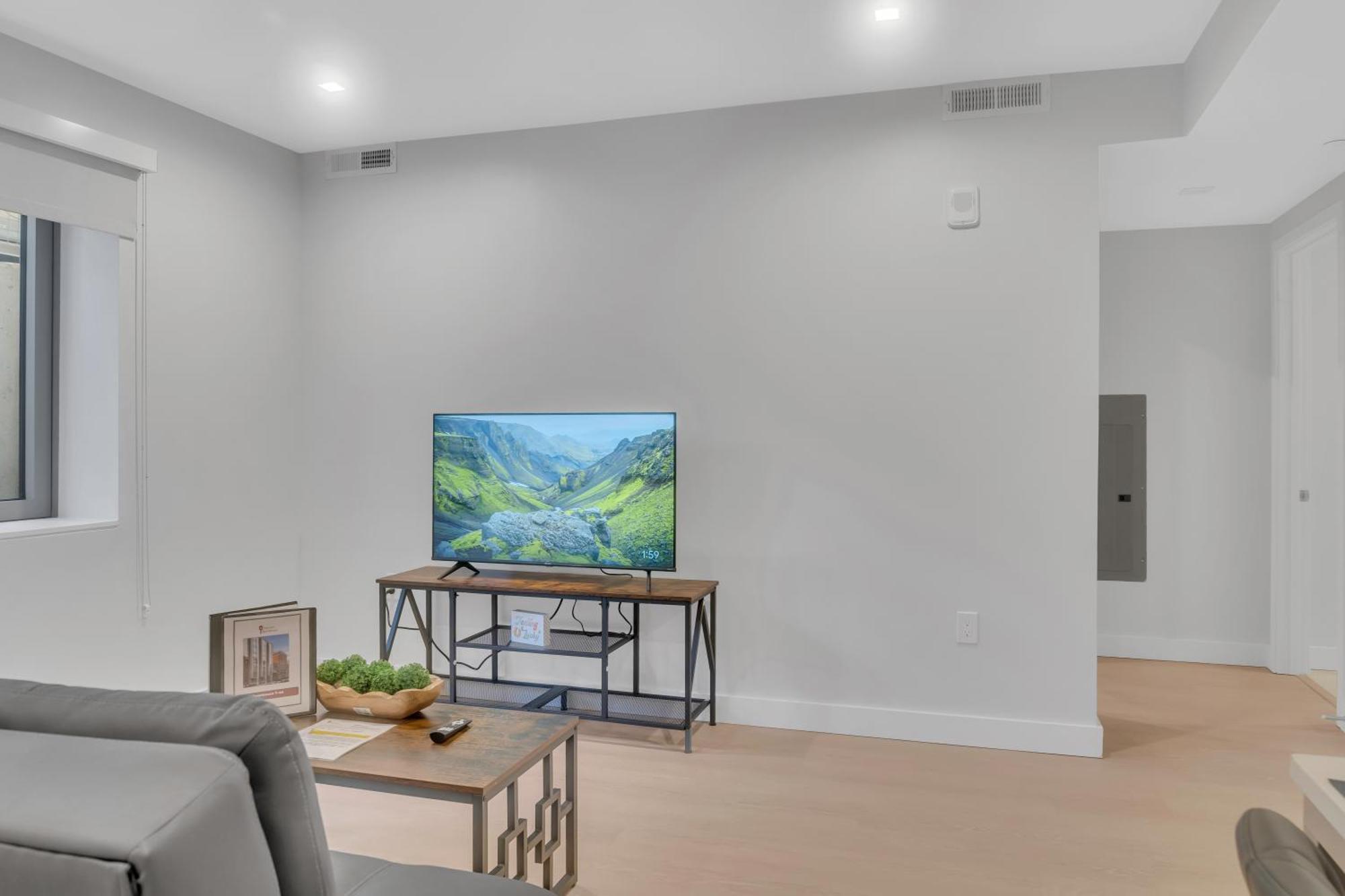 Fully Furnished Apartment In Washington Near Logan Circle Номер фото